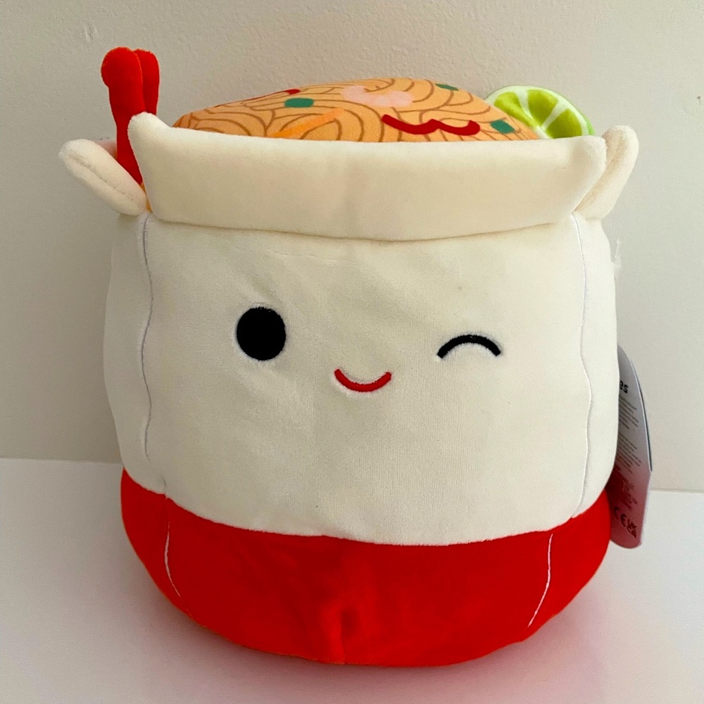 SALE! Squishmallow Daly the Take Out Noodle, 8”, NWT, Perfect Gift